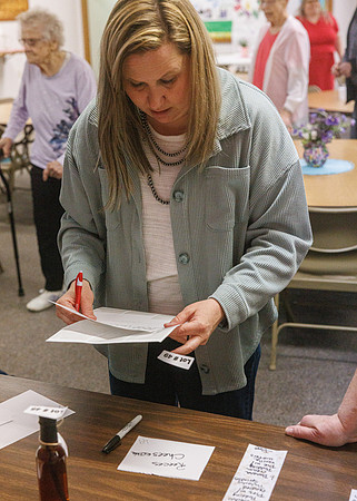 2026 Sunrise Clinic Quilt & Pie Auction-3310