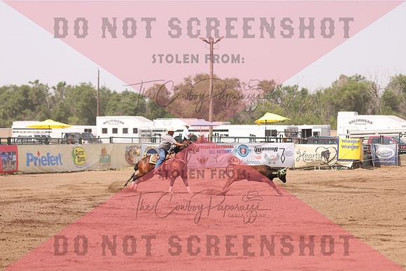 EC2A3492