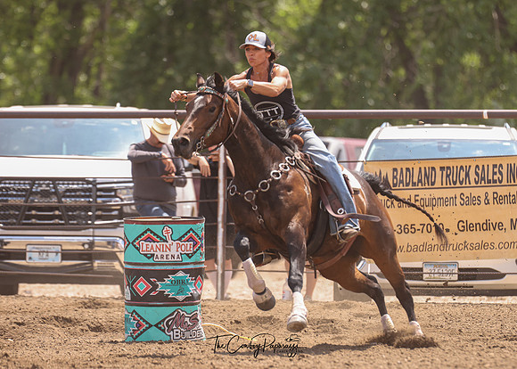 2025 Barrel Racer Land Race-3248